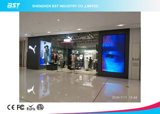 P5mm HD Full Colorindoor LED Display Screen 40000 Pixel / Sqm For Shopping Center
