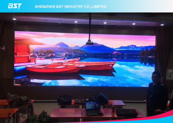 P2.5mm Ultral HD  die-casting aluminum indoor Full Color LED screen With SMD2121 LEDs
