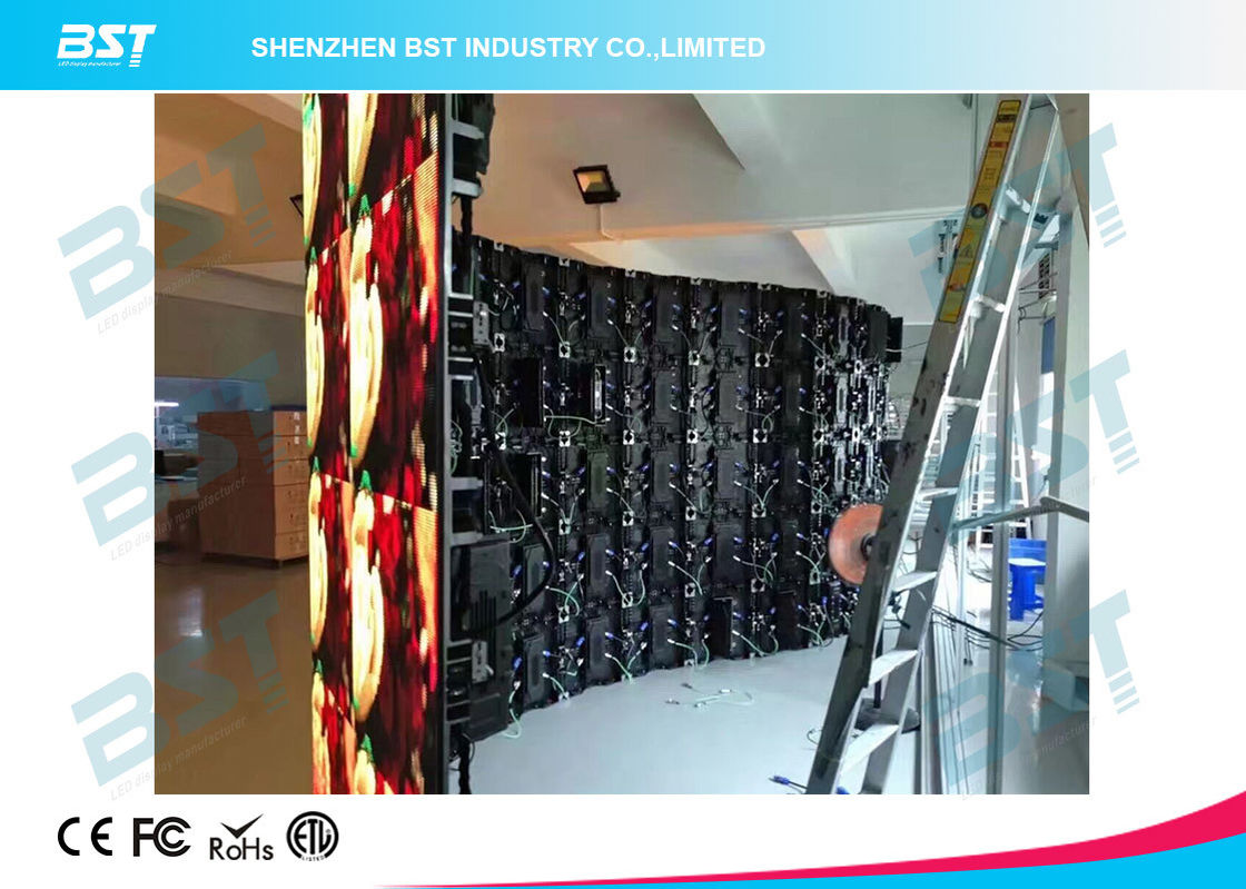 Indoor Rental LED video Display Performance 500mm X 500mm inner and outer arc 12