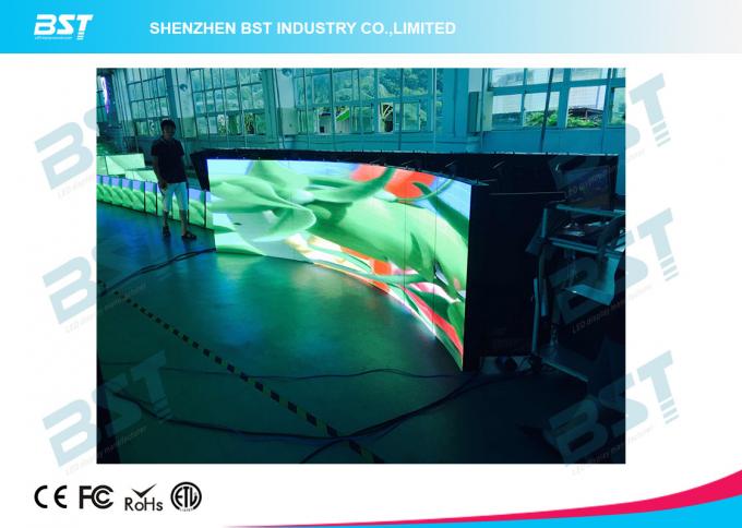 3 in 1 32 x 32 Pixels indoor Curved led video screen Full Color P5 SMD2121 for night club 2