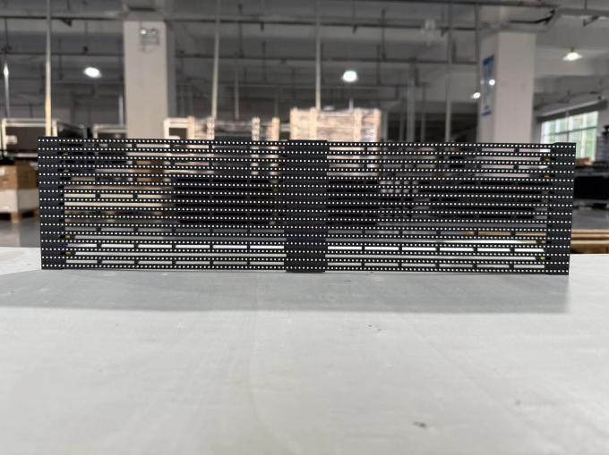 5000nits 7680hz Outdoor Transparent P3.9-7.8mm 0