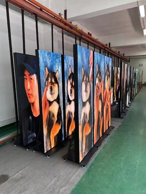 P2.5mm High-Resolution Indoor LED Poster with 3840Hz Refresh Rate and Wireless Control for Dynamic Advertising