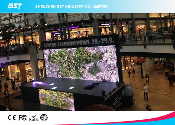 buy 1 / 8 scan P5 SMD 3 in 1 Indoor Full Color Led Screen , with 160mmX160mm module online manufacturer